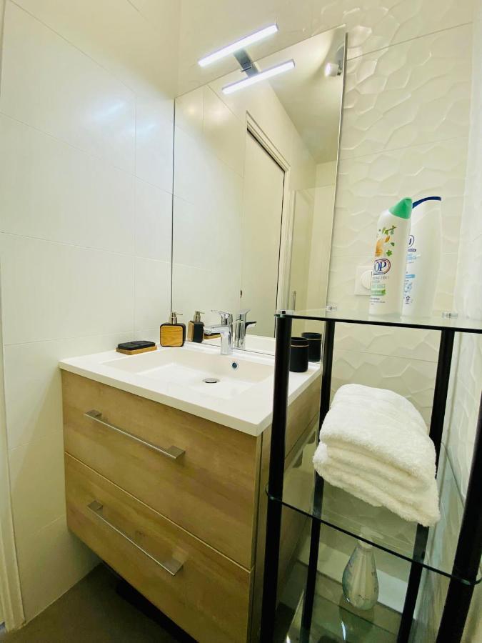 Studio Bel Mod Mont D'Or - Belvedere Moderne Lyon Exteriör bild